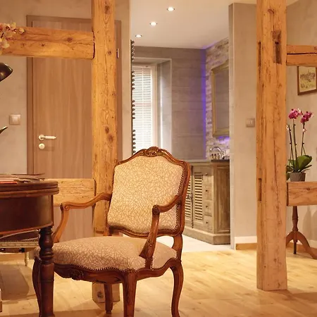 La Vieille Vigne Bed & Breakfast